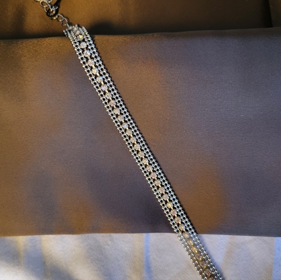 Fifth Avenue Collection "One of a Kind: Tennis Bracelet with Swarovski Crystals - Picture 2 of 5